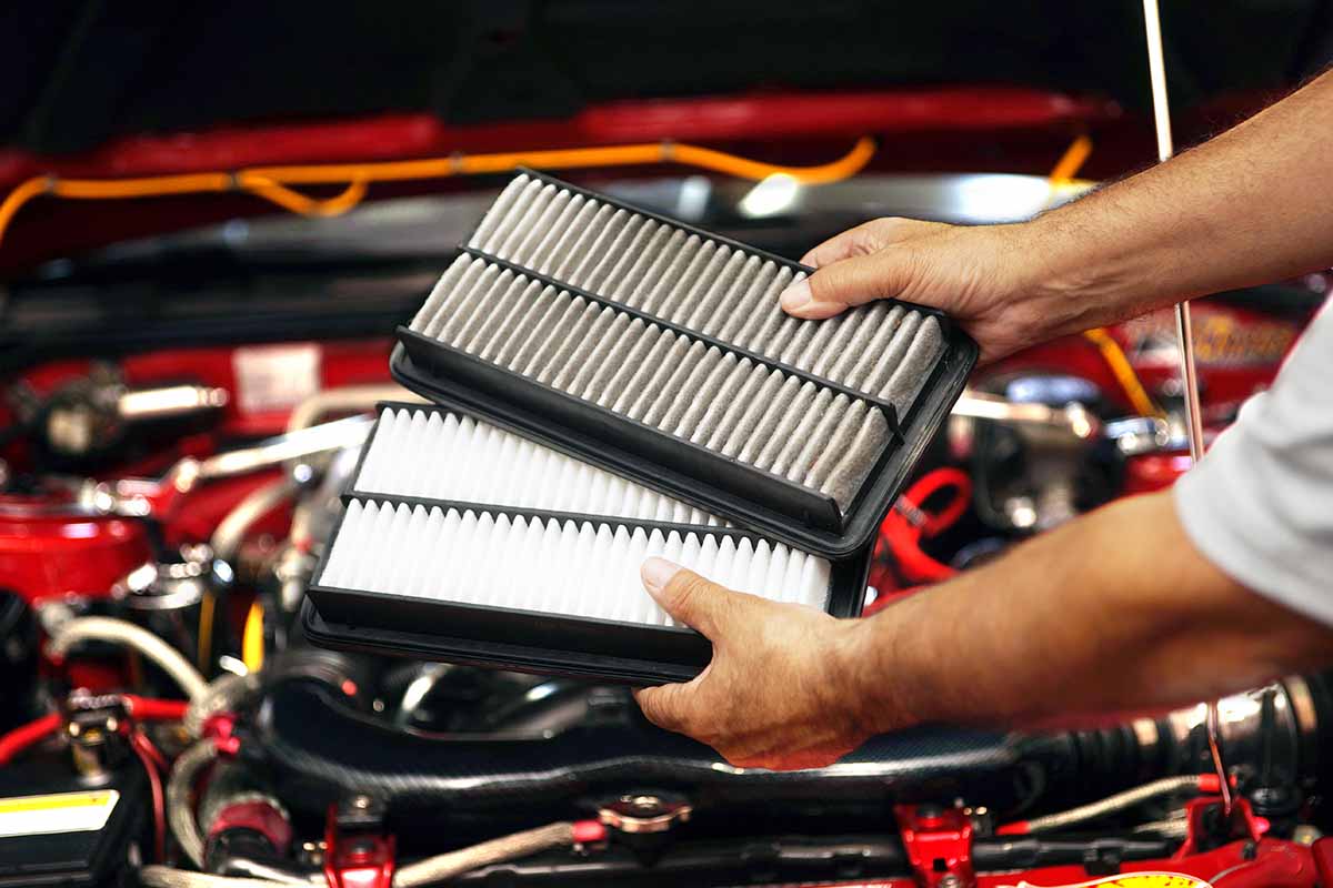 clean and dirty engine air filters